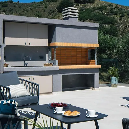 Grand Luxe Villa *