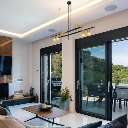 Grand Luxe Villa