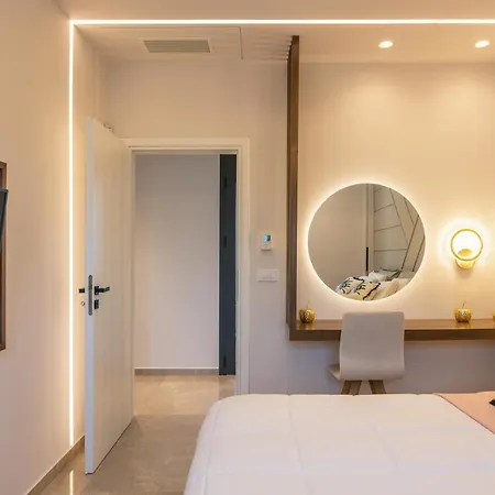 Grand Luxe Villa *